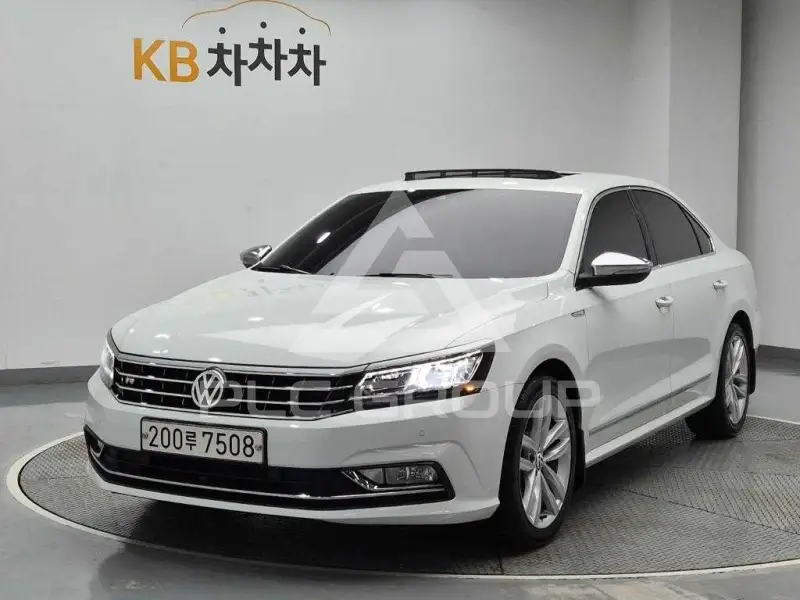 2018 Volkswagen PASSAT