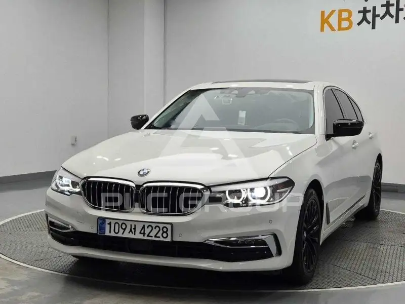 2019 BMW 5 series