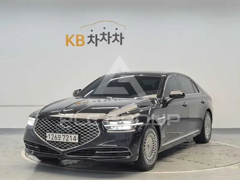 2019 Genesis G90