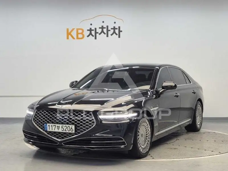2019 Genesis G90
