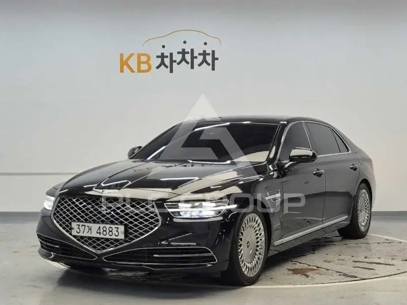 2019 Genesis G90