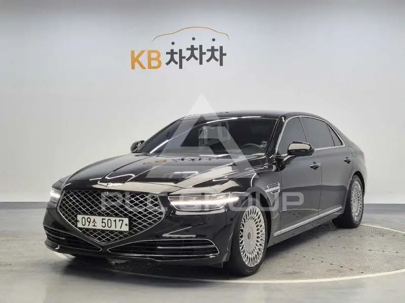 2019 Genesis G90