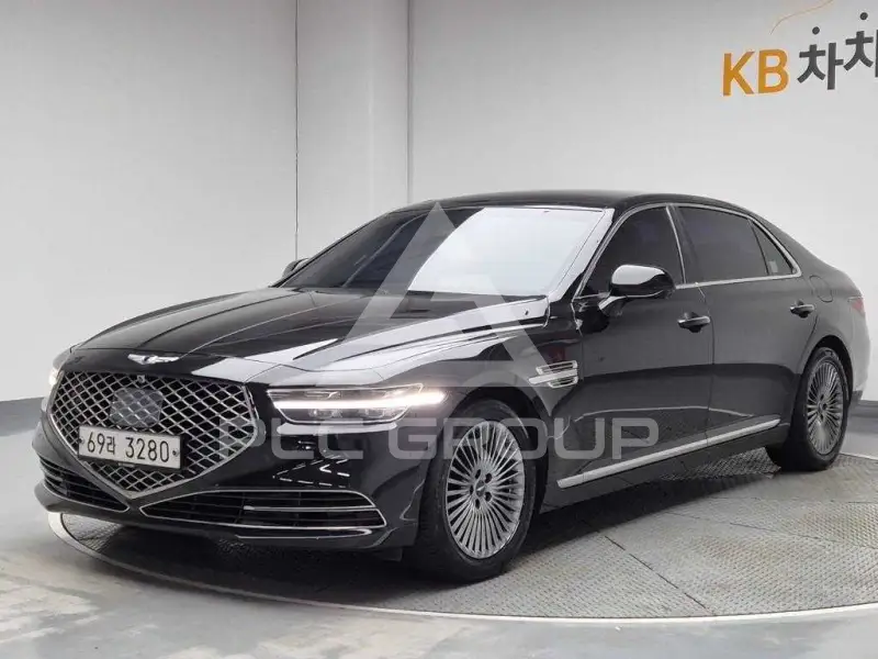 2019 Genesis G90