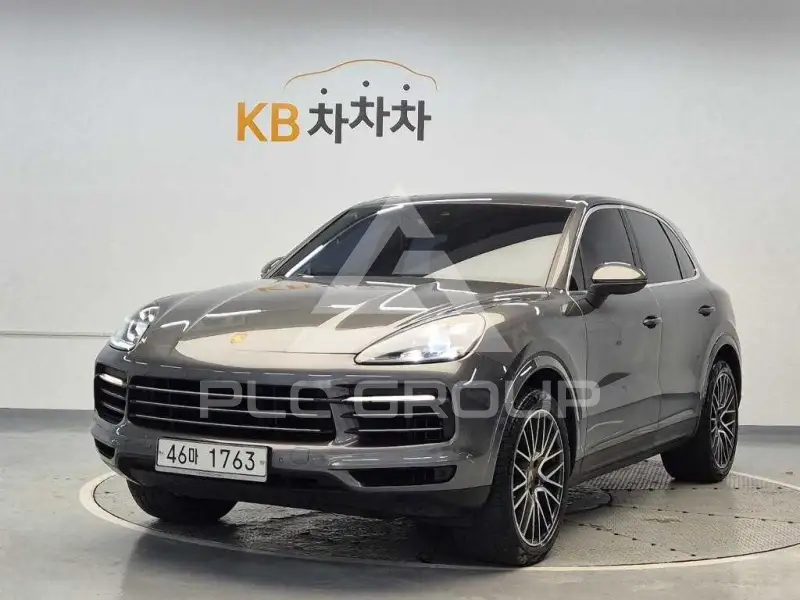 2019 Porsche CAYENNE