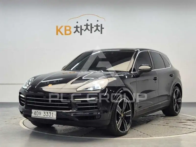 2019 Porsche CAYENNE