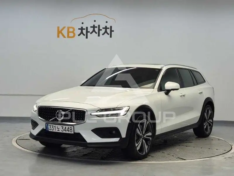 2020 Volvo V60