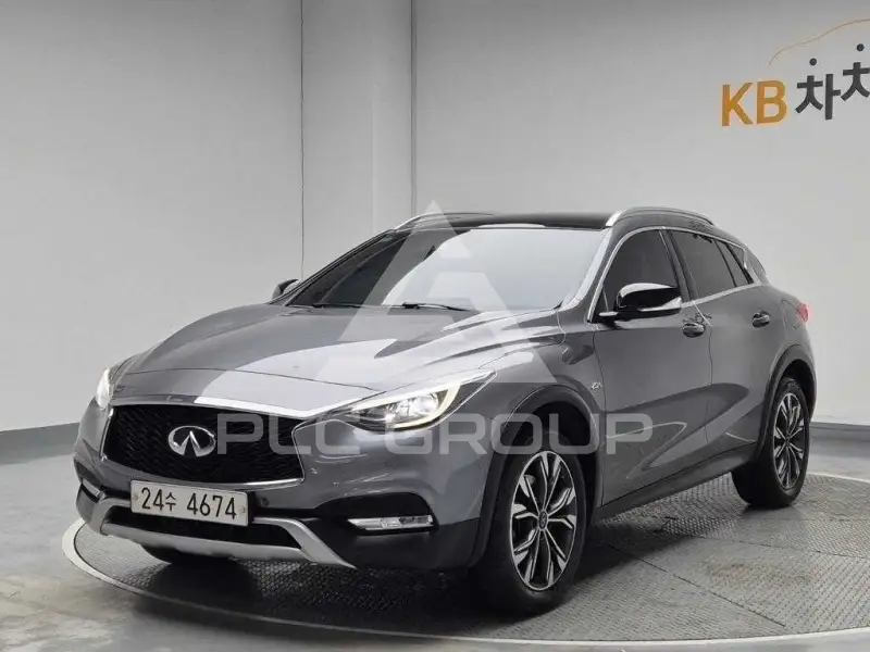 2019 Infinity QX30