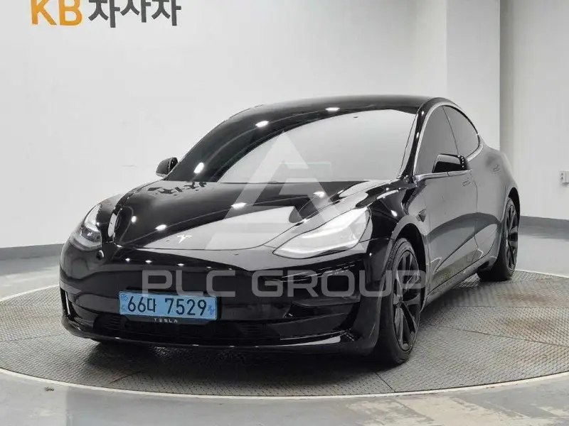 2020 Tesla Model 3