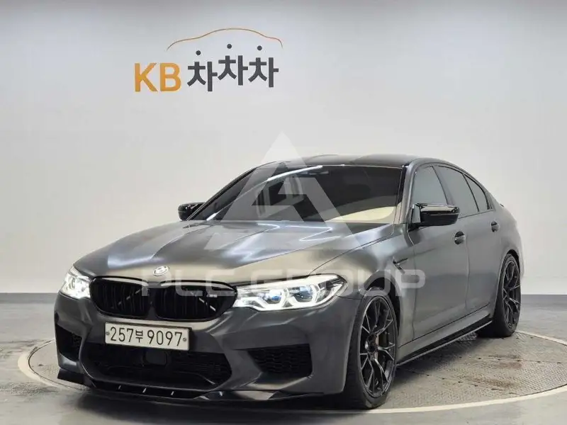 2020 BMW M5