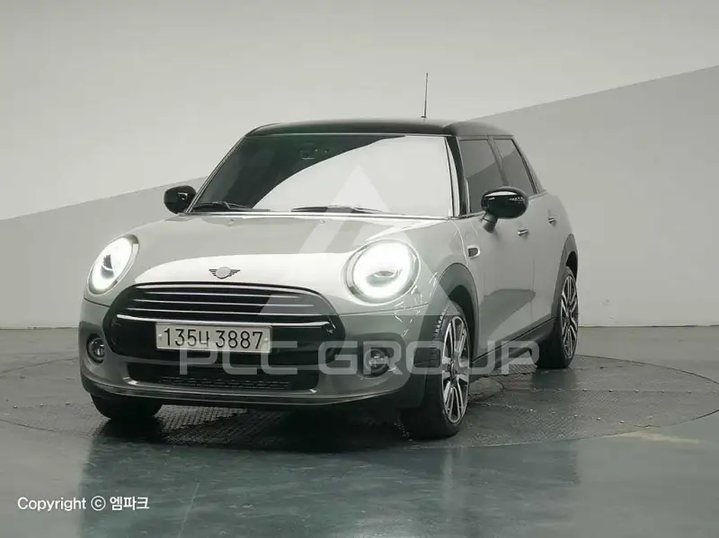 2021 Mini COOPER