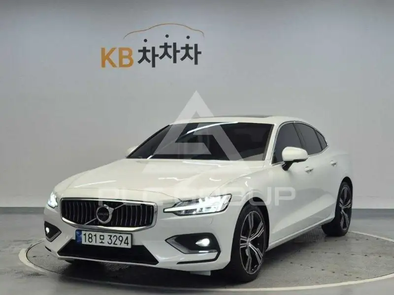 2021 Volvo S60