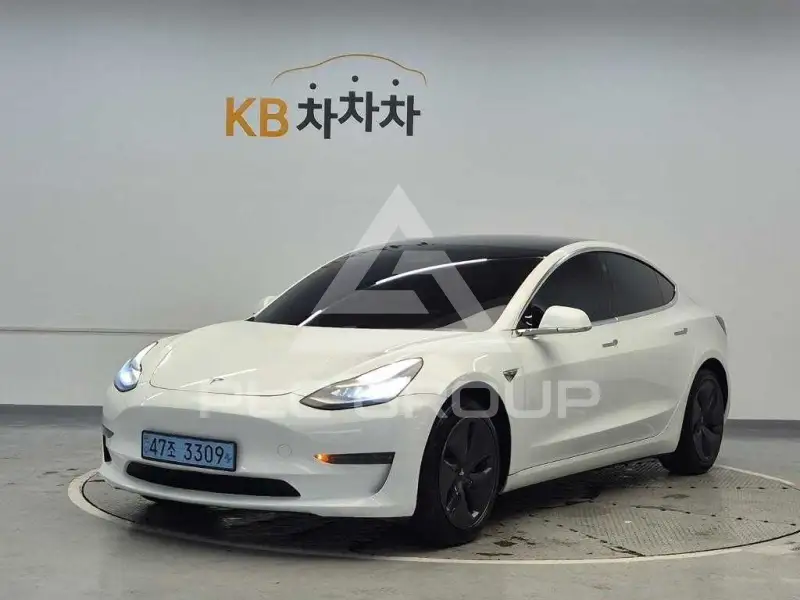 2020 Tesla Model 3