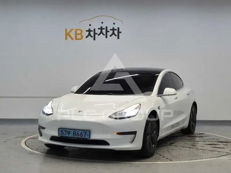 2020 Tesla Model 3