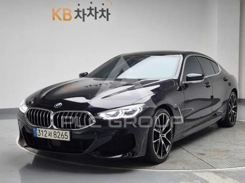 2022 BMW 8 Series