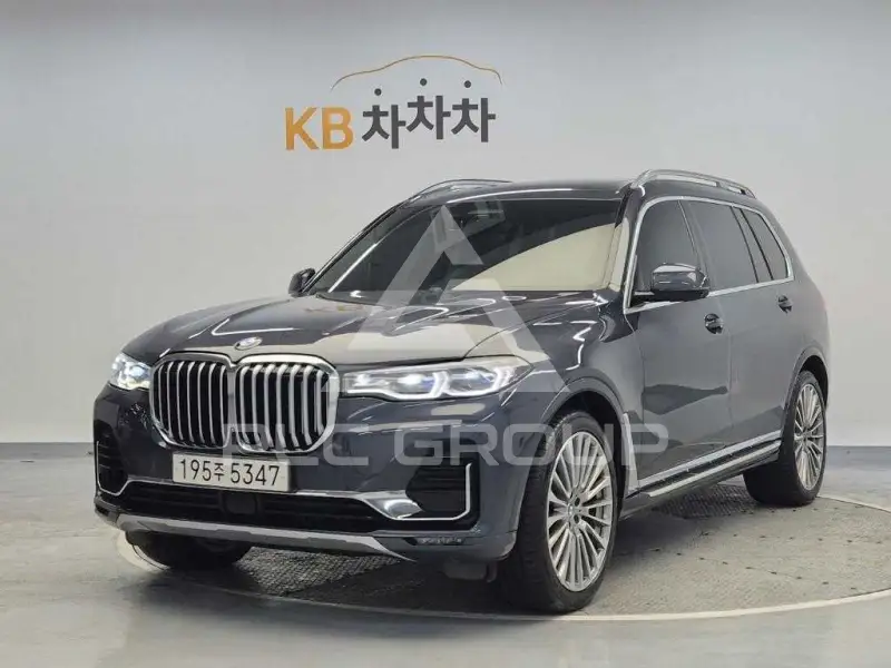 2021 BMW X7