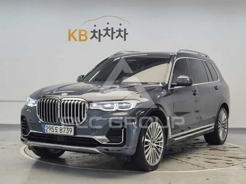 2021 BMW X7
