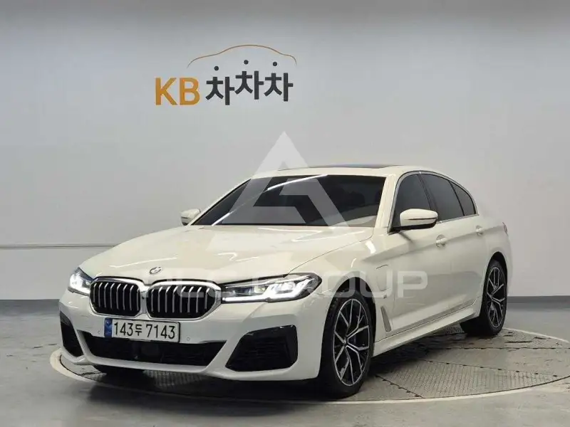 2021 BMW 5 series