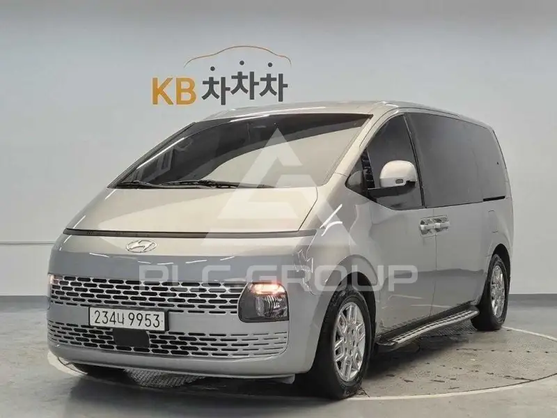 2022 Hyundai Staria