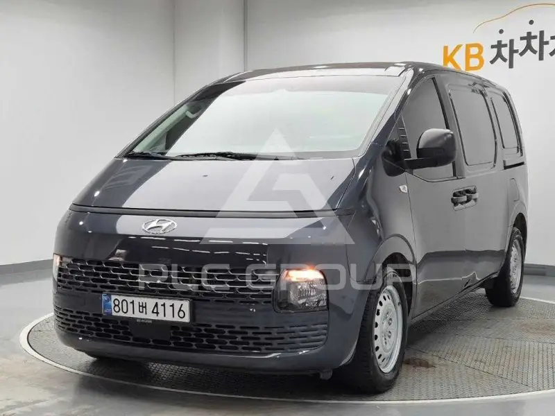2022 Hyundai Staria