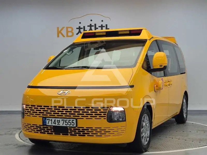2022 Hyundai Staria