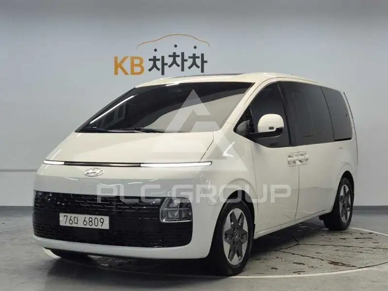2022 Hyundai Staria