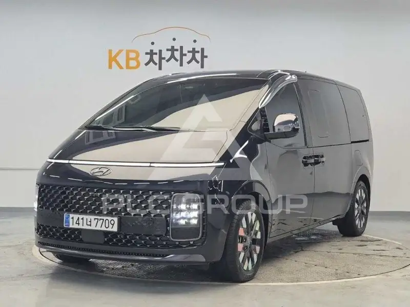 2022 Hyundai Staria