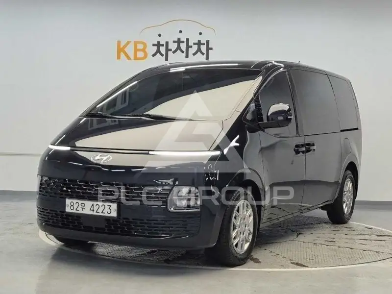 2022 Hyundai Staria