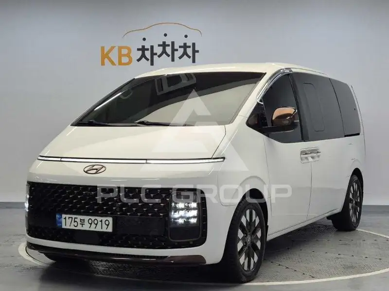 2022 Hyundai Staria