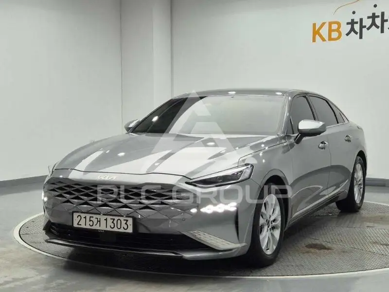 2021 KIA K8