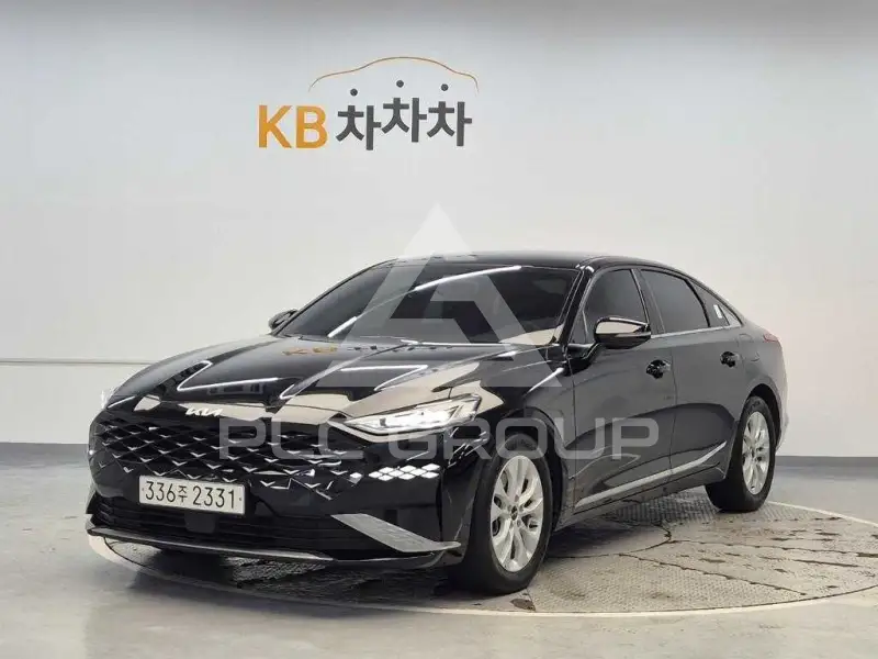 2022 KIA K8