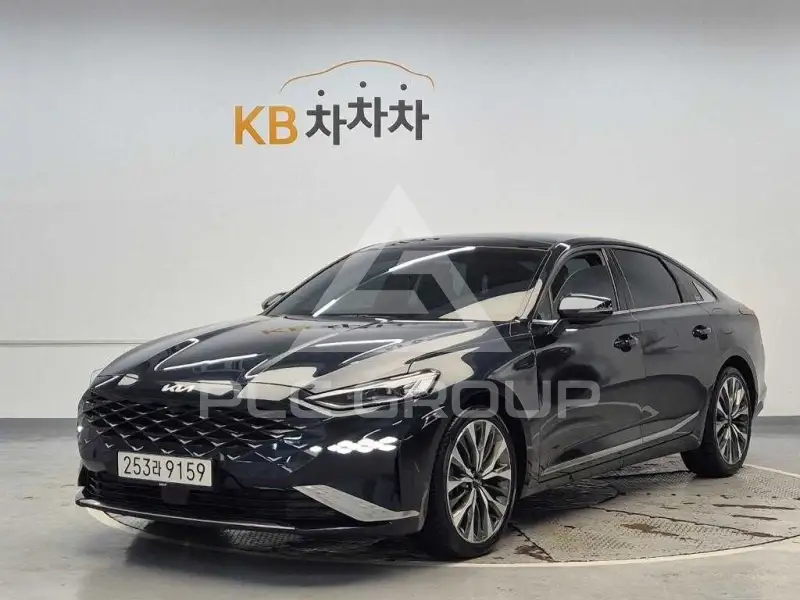 2022 KIA K8
