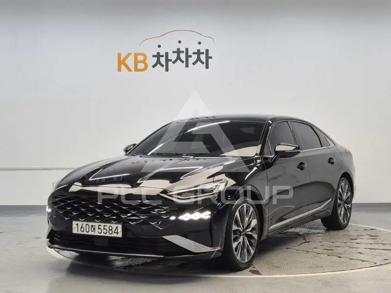 2022 KIA K8