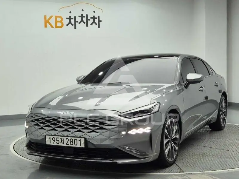 2021 KIA K8