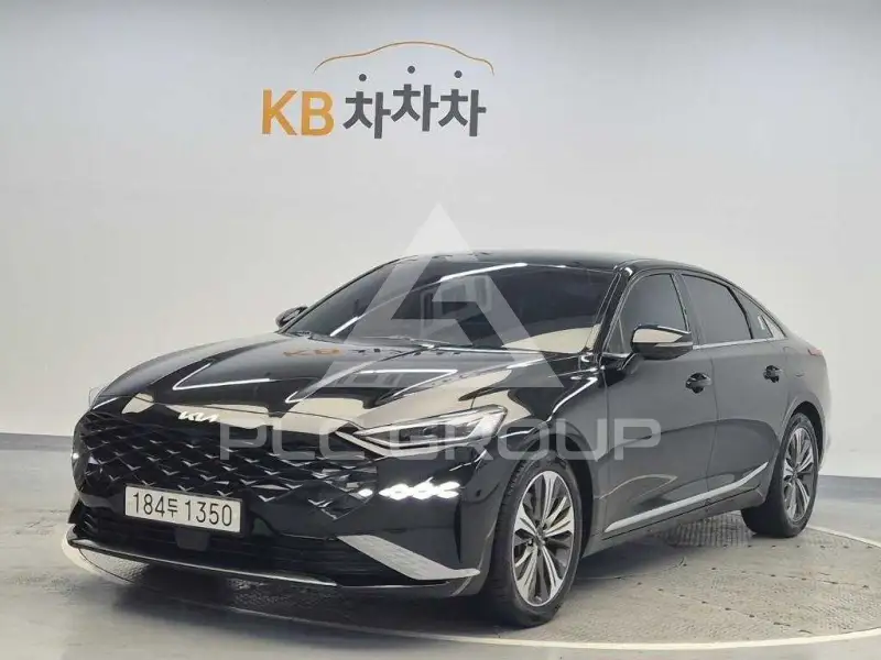 2022 KIA K8