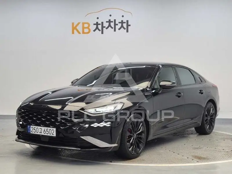 2022 KIA K8
