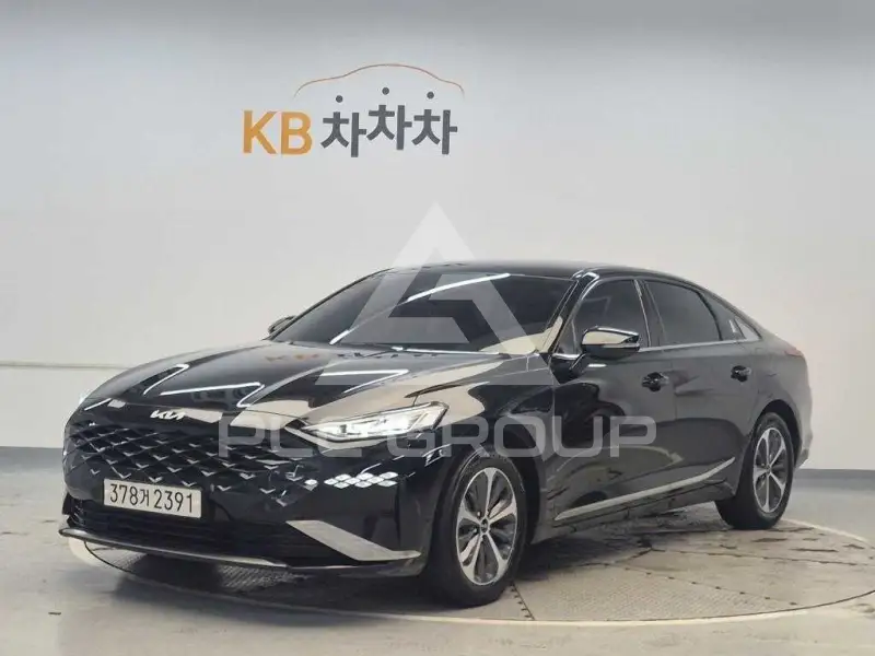 2022 KIA K8