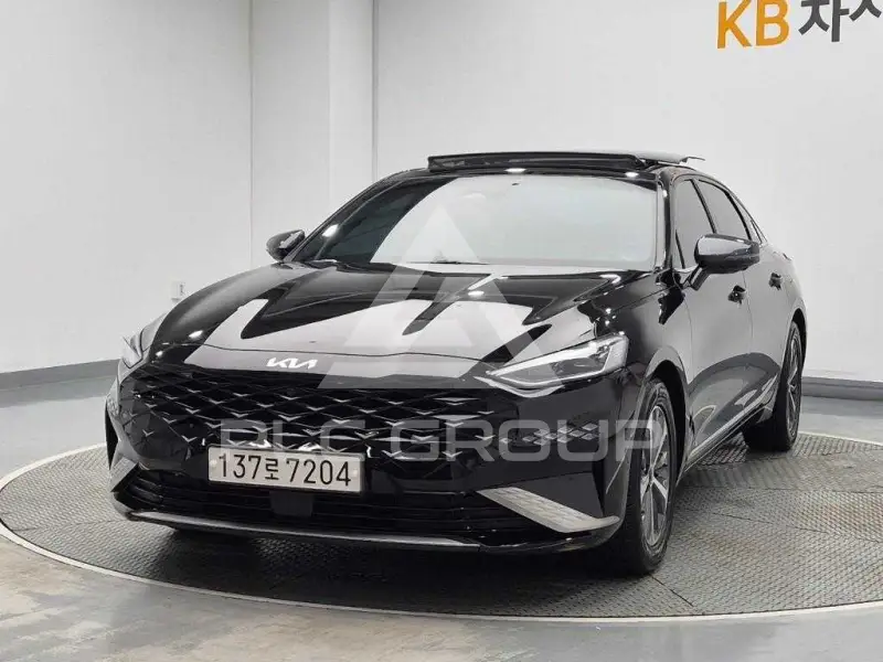 2022 KIA K8