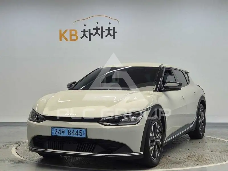 2022 KIA EV