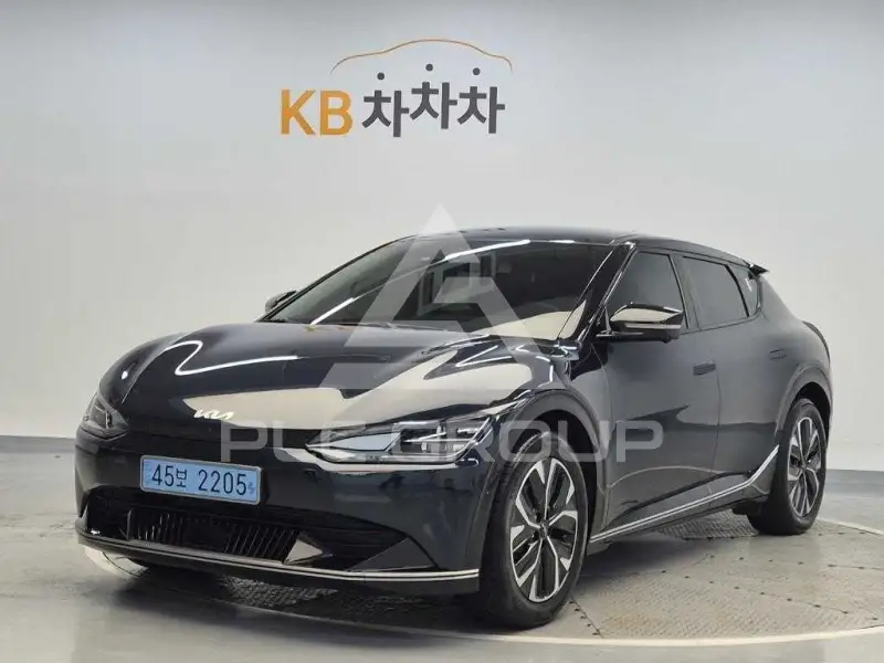 2022 KIA EV