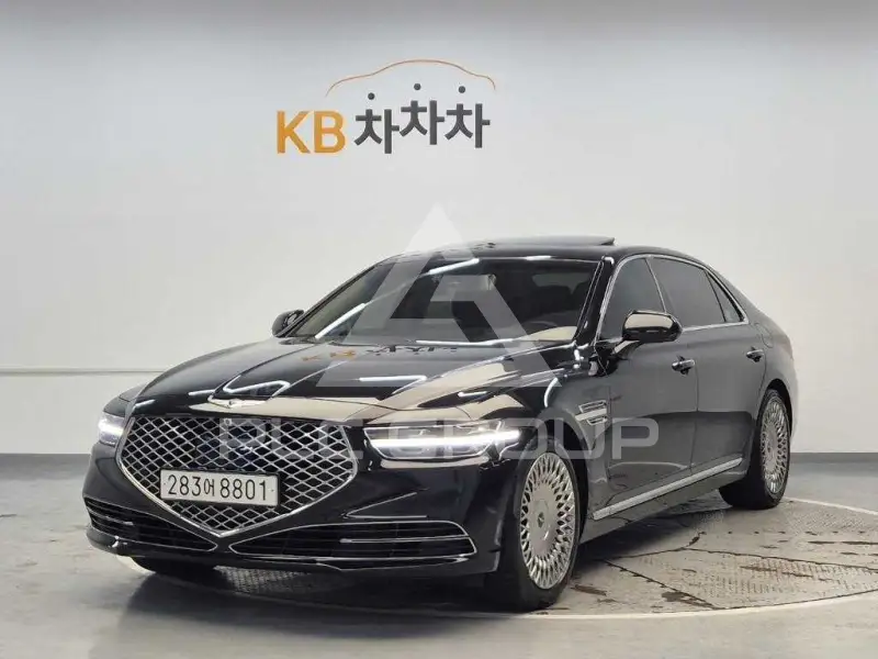 2021 Genesis G90