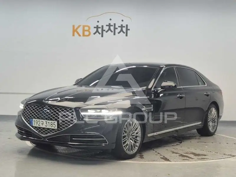 2021 Genesis G90