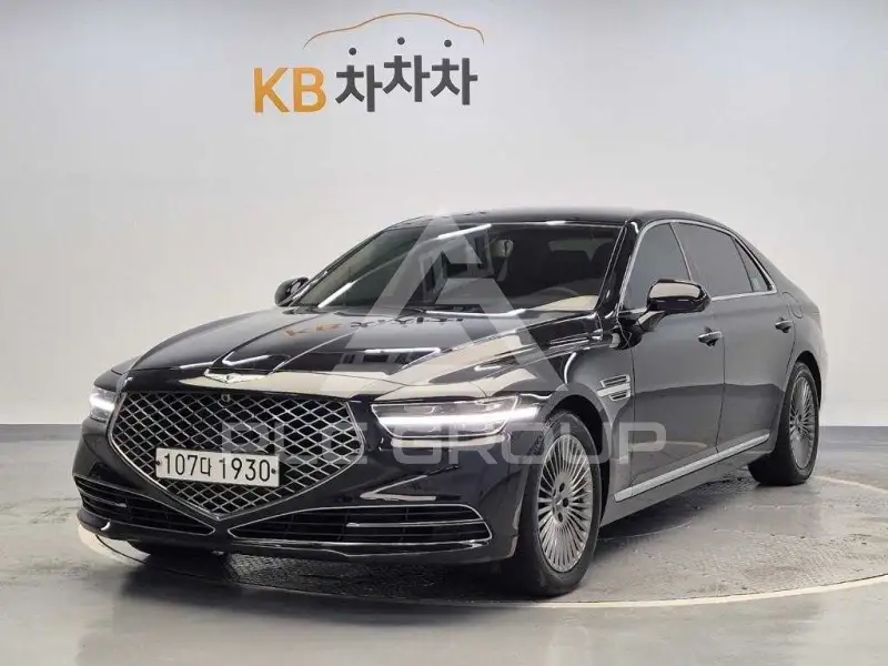 2021 Genesis G90