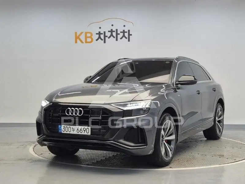 2021 Audi Q8