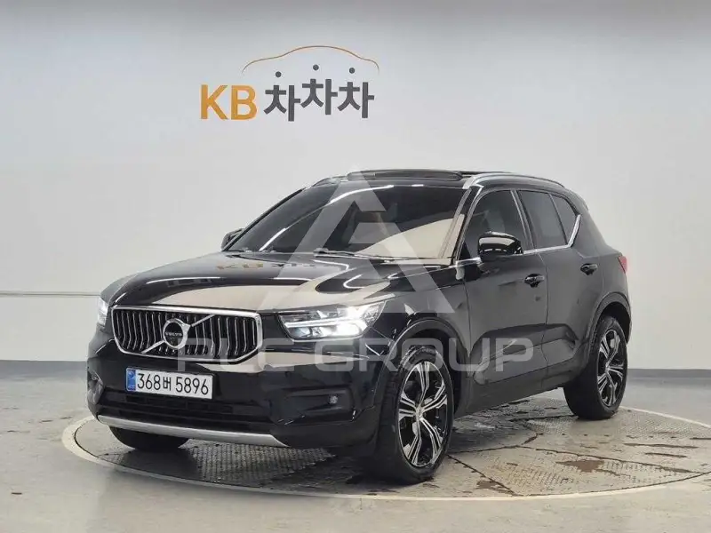 2021 Volvo XC40