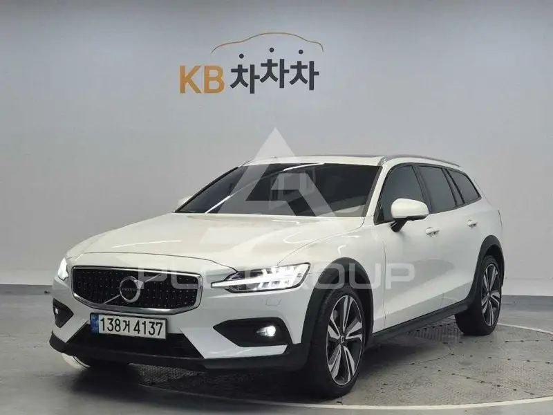 2021 Volvo V60