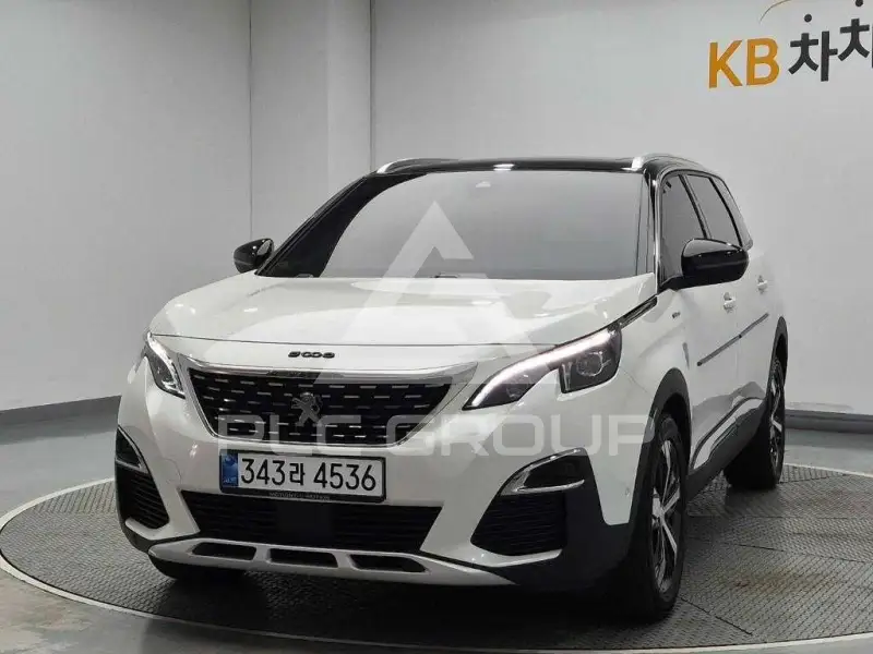 2021 Peugeot 5008