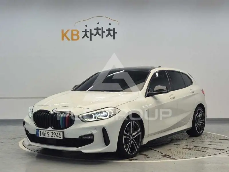2022 BMW 1 series