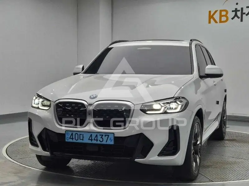 2022 BMW iX