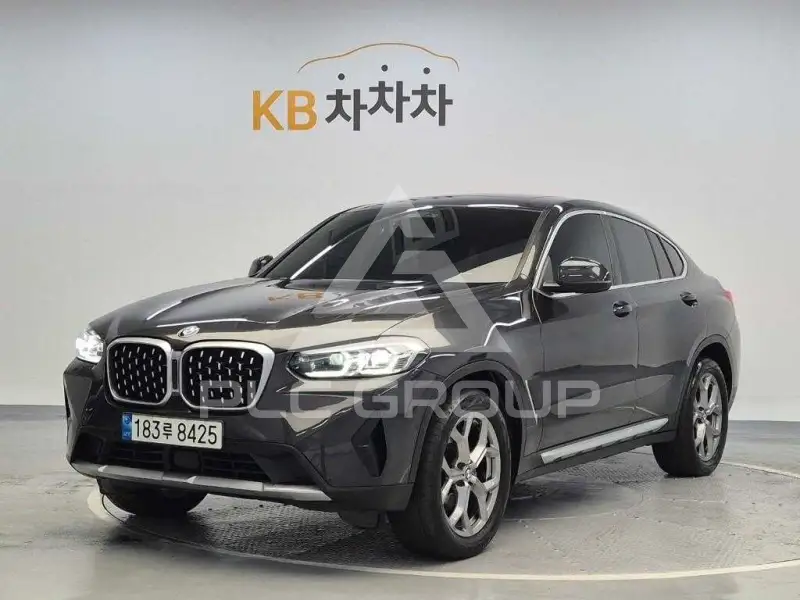 2022 BMW X4
