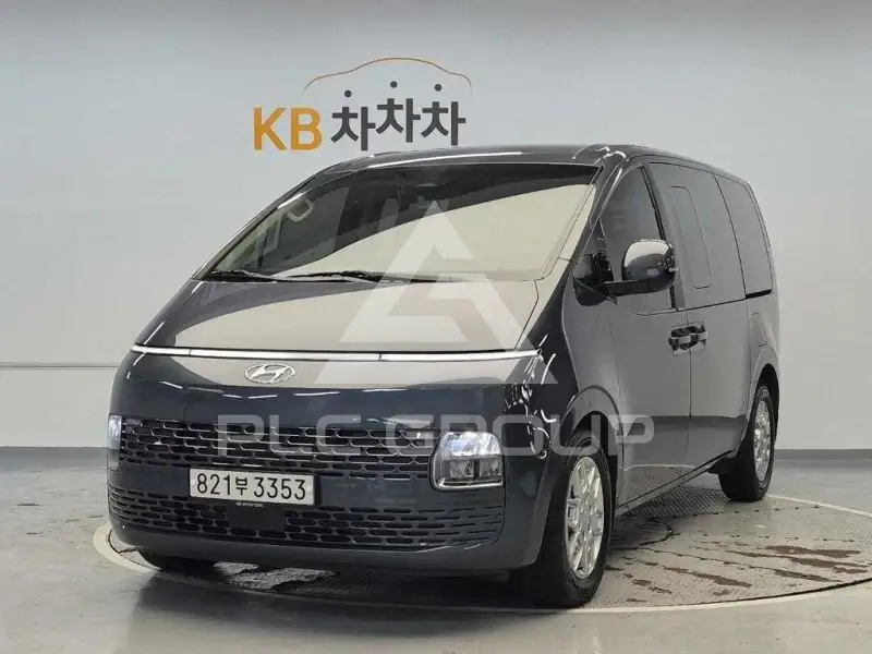 2023 Hyundai Staria